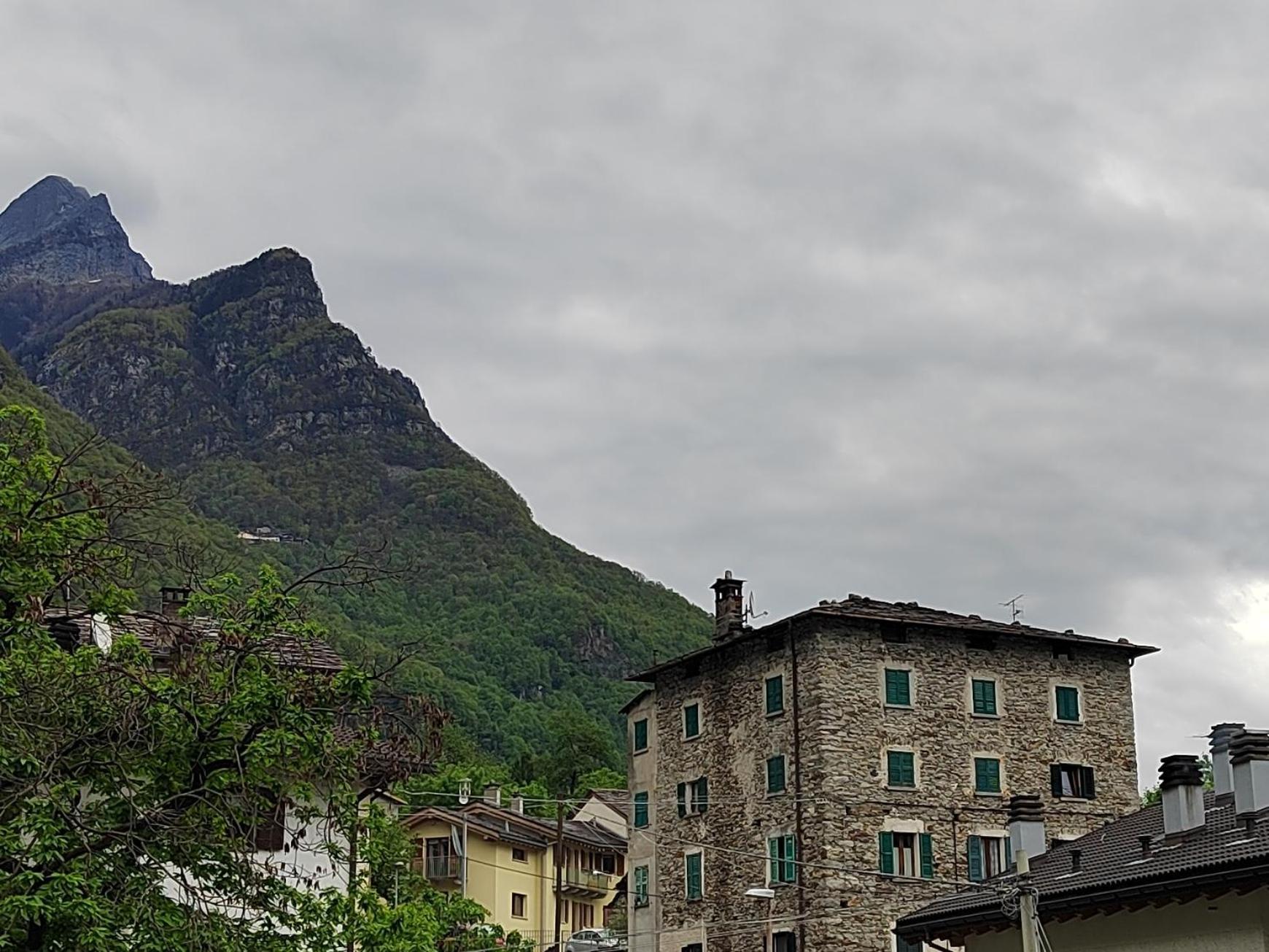 Casa Maghin , Appartamento Con Vista Prosto di Piuro Экстерьер фото
